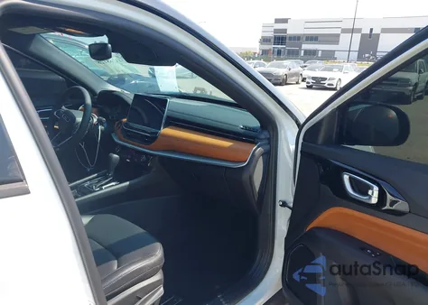 2025 Jeep Compass Limited 4X4 из США, поврежденный, VIN 3C4NJDCN0ST610620